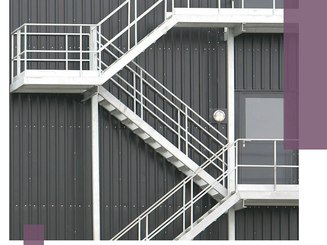 Изготовление и монтаж пожарных лестниц в Благовещенске быстро и надежно