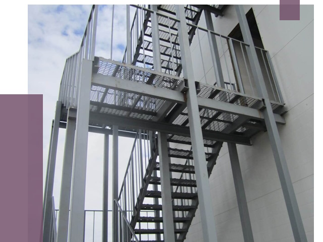 Монтаж пожарных лестниц в Благовещенске от 7893 руб.