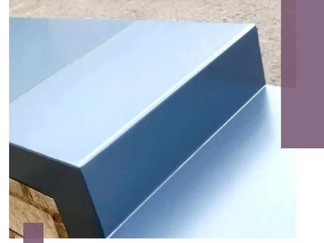 Крышки на парапет в Благовещенске: изготовление и монтаж под ключ